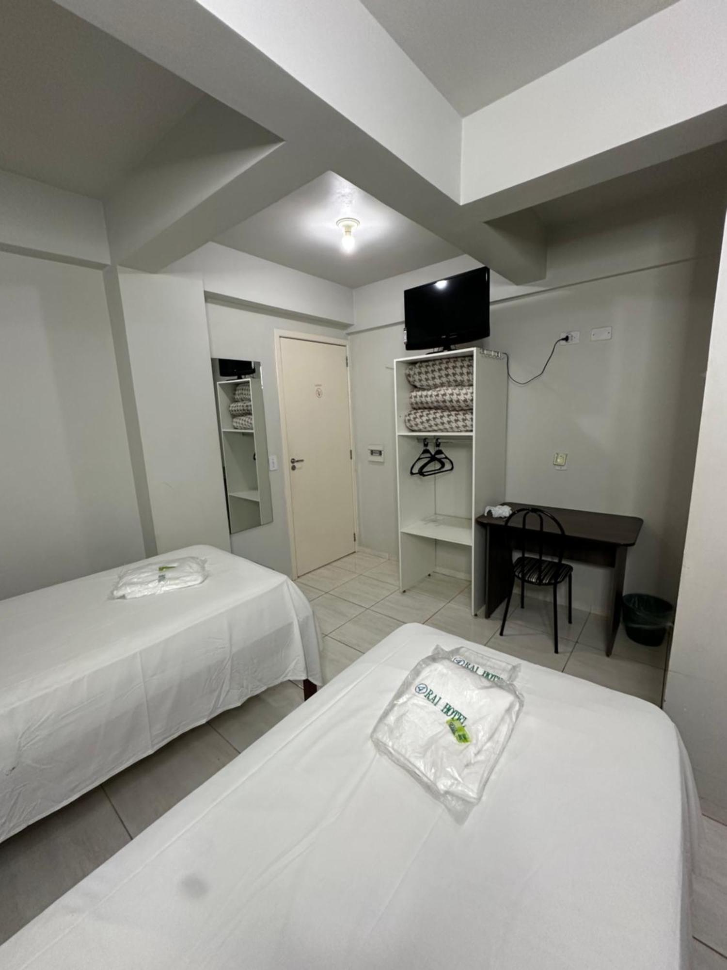 Rai Hotel - Proximo A Prefeitura 卡斯卡韦尔 外观 照片
